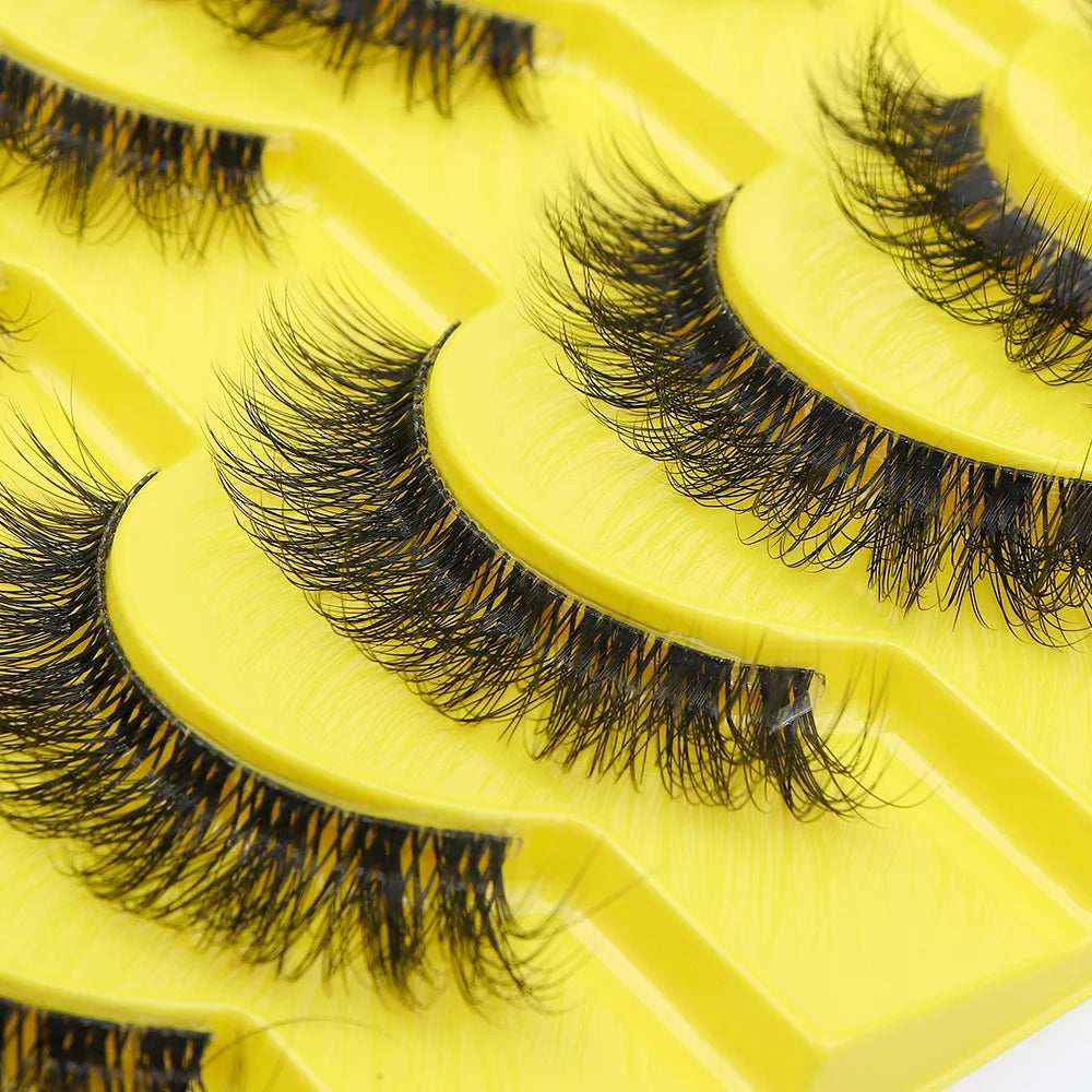 Effortless Glamour! ✨👁️ Invisible Band 3D Faux Mink Lashes – 10 Pairs